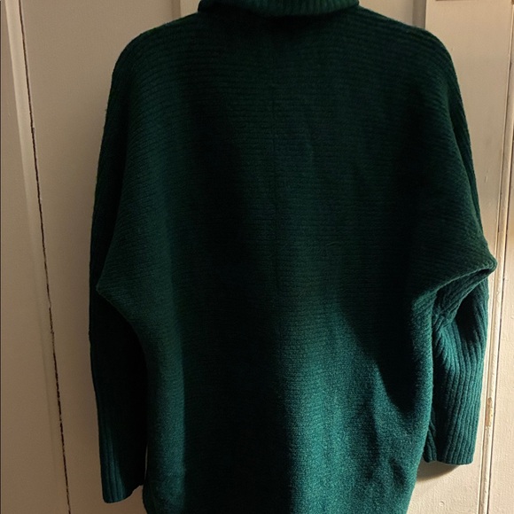 Vince Camuto Dark Green Turtleneck Sweater - Picture 5 of 5